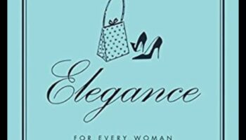 Epic Elegance Escapade: Writing Your Clothing Saga באומץ